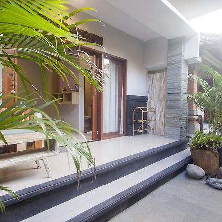 Nang Ade House Hotel Ubud  Exterior photo