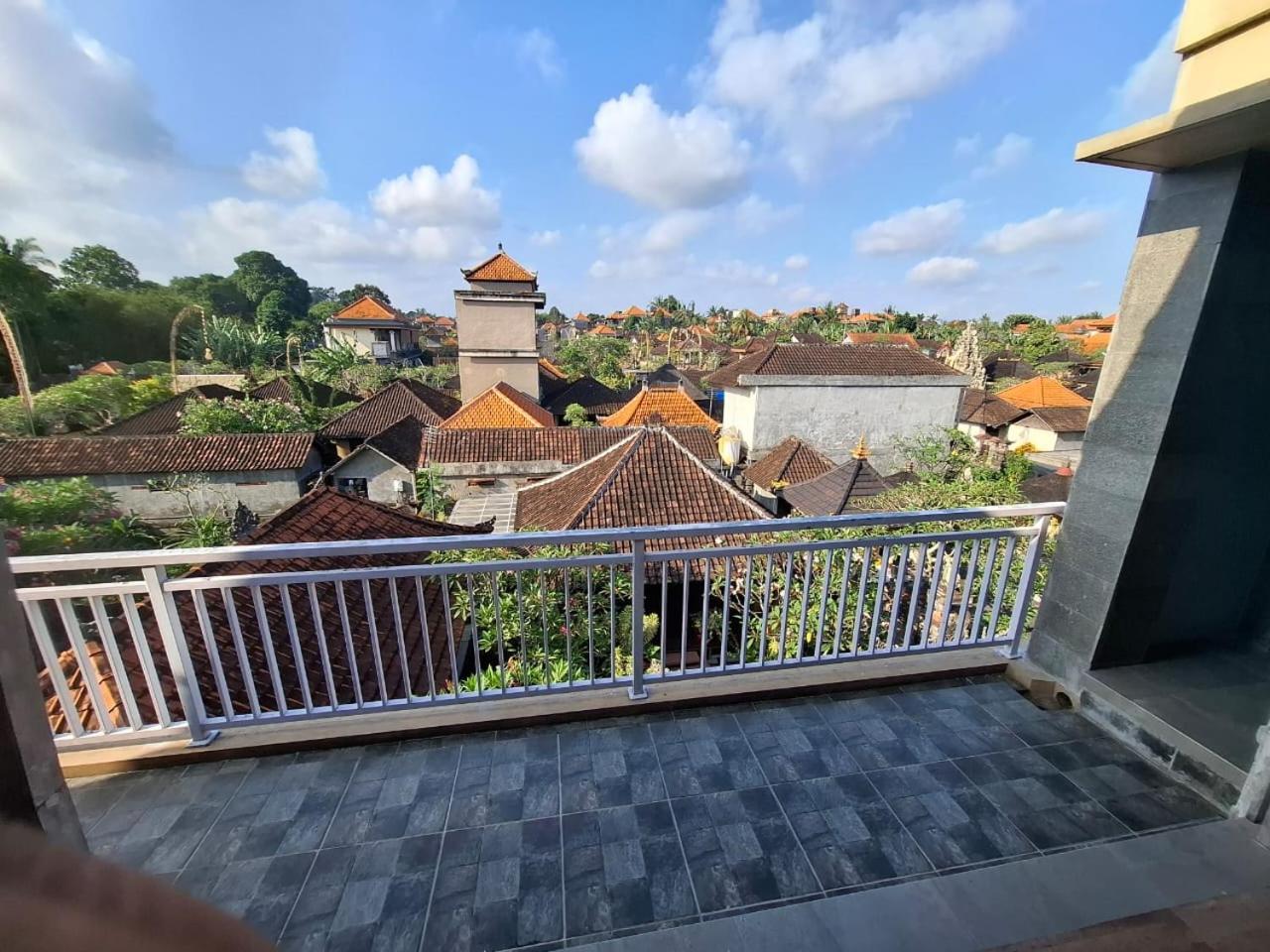 Nang Ade House Hotel Ubud  Exterior photo