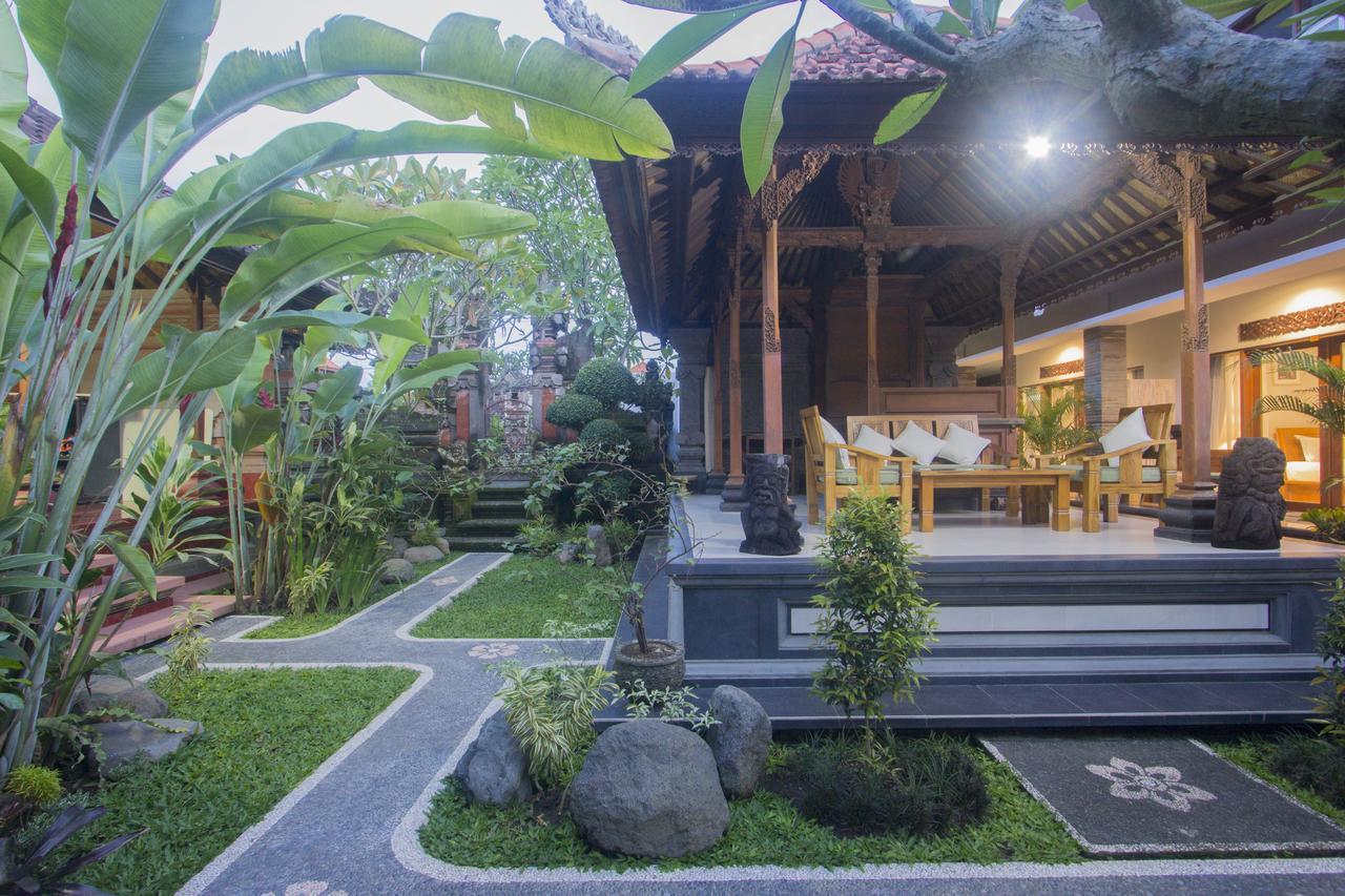 Nang Ade House Hotel Ubud  Exterior photo